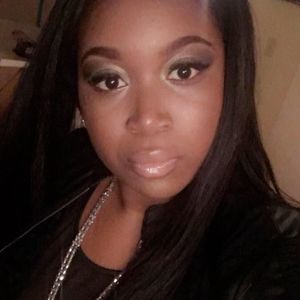 Meet your Posher, Tonya